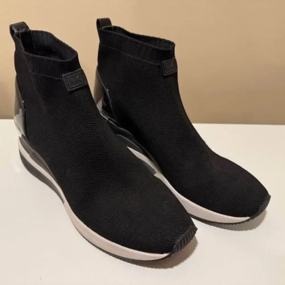 Michael Kors Skyler Knit Wedge Sneakers, Size 6.5
